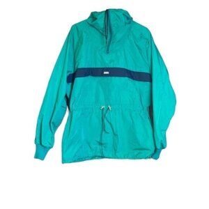 Vintage wind breaker   rain jacket by granite